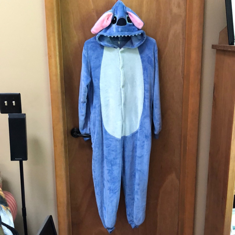 Disney Stitch costume size small